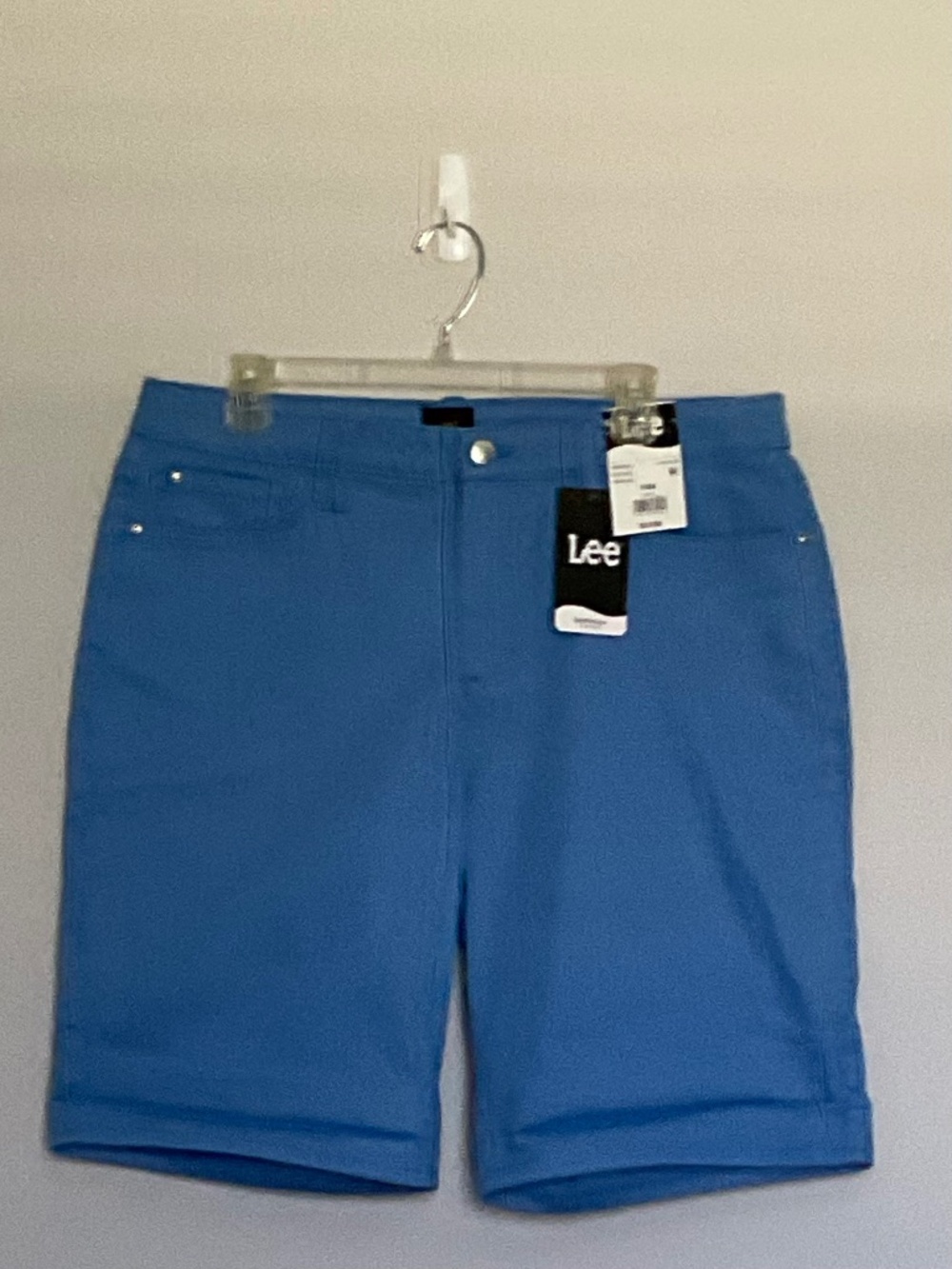 LEE JEAN SHORTS SIZE 16 BLUE NWT